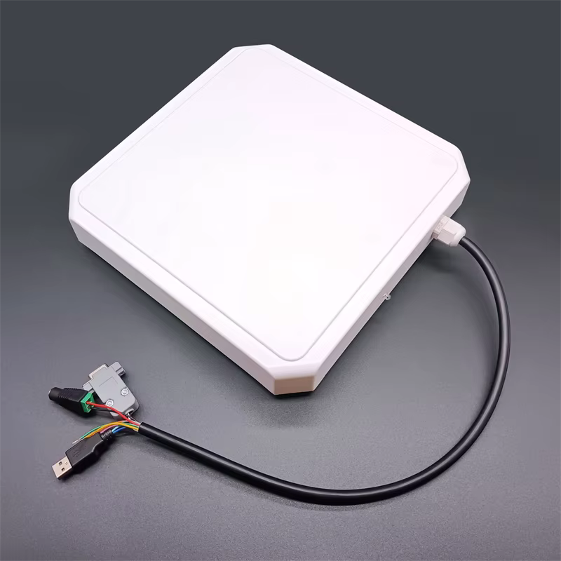 Lexues RFID UHF i papërshkueshëm nga uji, distancë 8–12 m, 9 dBi, IP65 - ACM803B-USB (AR014)
